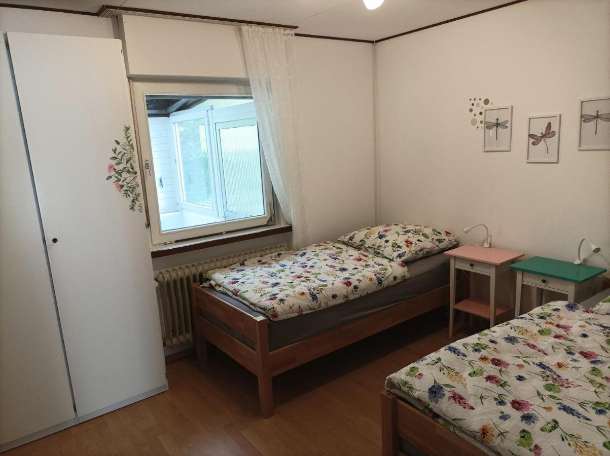 שונאו Grosse Ferienwohnung Am Waldrand מראה חיצוני תמונה